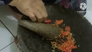 Masak brambang asem 
