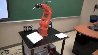 Cellule robotis&eacute;e p&eacute;dagogique mobile (Mobile educational robotic cell)