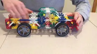 KNEX - Building a Pick Up Truck