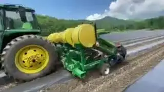 VT TERPS planting Hemp