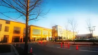 Inside the Staten Island Mall 🏬