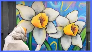 I Painted a Daffodil Mural in My Backyard Using Aerosols, Stencilling and Latex Paint