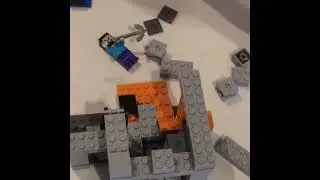 disassembly of LEGO set 21113 Minecraft The Cave