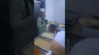 Budget Umrah  food Buffet 65k Umrah package #medina #food #fraud #dhoka #meccah
