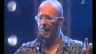 טיפקס - יושבים בבית קפה - הופעה חיה