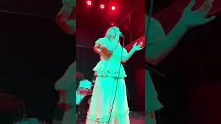 Austra 