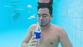 Pepsi vs Sprite Drink & Burp Underwater