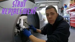 How to replace strut assemblies on a Toyota Camry.  DIY 2002
