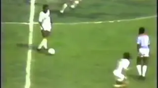 1975 NewYork Cosmos Debut Pele vs Dallas