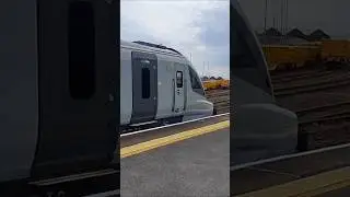 68030 departs Eastleigh on 5Q86