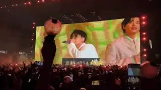BTS - Boy With Luv Live Performance: PTD on Stage LA Day 1