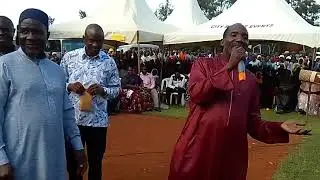 Former Bunyole West MP  James Waluswaka at the burial of MP Mutembuli's wife.