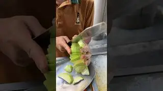 Amazing Mango Cutting Skill in bangkok  #thaistreetfood #fruitcutting #mangocutting