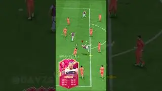 Scoring a BICYCLE KICK with 99 HAALAND