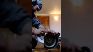 Changing a Super 7r Edger Black Sanding Disc #americansanders #floormechanics #hardwoodfloors