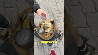 Вот как изготавливались настоящие золотые монеты 2000 лет назад 😳