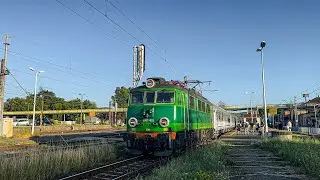 Rarytas!!! Odjazd EU07-052 ze składem TLK Pirat z Bielska-Białej. [RP1]