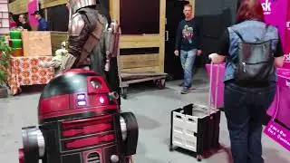 Star Wars Droids handing out leaflets at Manchester Comic-Con!