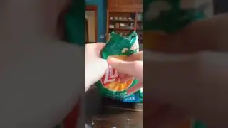 How to fold a chip bag without a clip(tutorial)