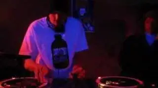 mat the alien at hush - victoria 2008