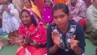 श्रीमदभागवत कथा में रास गरबा का आनंद लेते हुए नृत्य करते हुए जय राघेश्याम प्रणाम 
