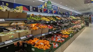 shopping and visiting blog in uk/ইউকে তে বাংলাদেশী ব্লগ  পাউন্ডল্যান্ড কেনাকাটা /visiting blog in uk