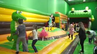 Crocs Playcentre & Muffin Break Tour