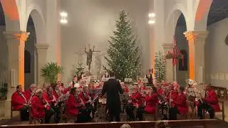 05 It's Beginning to Look a lot like Christmas - Meredith Willson