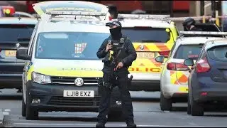 Live: Met Police issue statement on London Bridge incident | ITV News