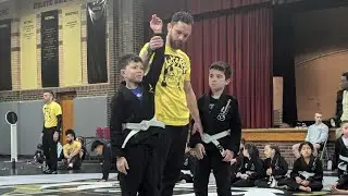 Leonidas Griffen defeats B.Florez at the 2025 Community Clash