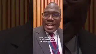 Сэмюэл Кинг на ежегодном обращении губернатора штата Нью-Йорк Кэти Хочул к штату.