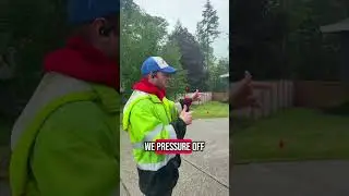 Pressure washing in Bellevue, Washington driveway and garage