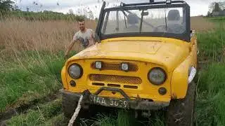 Wrangler 4.0 YJ pomaga Uaz Andoria