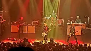 Green Day - Basket Case, live, Bataclan, Paris, France, 4th November 2023