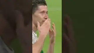 Robert Lewandowski finally has his World Cup Goal!