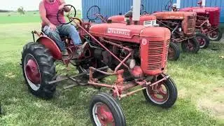 Farmall Super A Antique Tractor  - Item ID 42