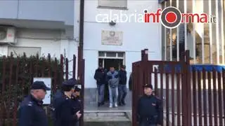 Arresti della Polizia a Rossano per estorsione e droga