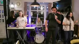 Danny sings In Dreams of Yesterday