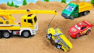 Excavator, Dump Truck & Crane Rescue | Building Bridge with Construction Vehicles
