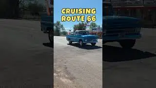 Seligman, Arizona &mdash; Classic Cars and Trucks Cruising Route 66