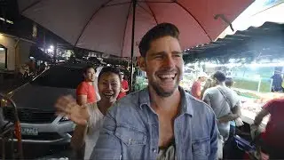 INSANELY FRESH FILIPINO SEAFOOD AT DAMPA MARKET - MANILA FILIPINO FOOD VLOG