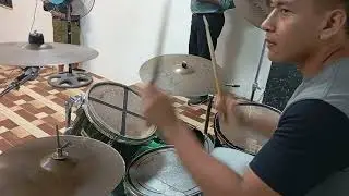 Adoración drum cam