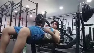 95KG/198LBS X2 Bench Press PR Break (Megrubbieswet)