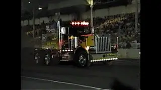Nostalgia ATPA/FPP Big Rigs Series Pulling At The Bloomsburg Fair