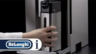 How to fill and attach the milk container on your De'Longhi PrimaDonna Exclusive ESAM 6900