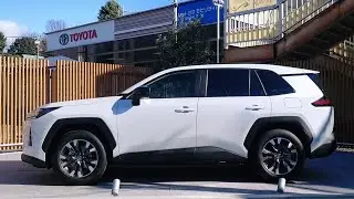 TOYOTA RAV4 Z【2025年12月17日発売 6代目フルモデルチェンジ】プラチナホワイトパールマイカ