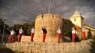 The school of the hungarian sabre fence