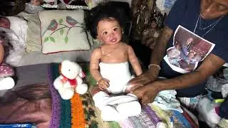 Clean Your VINYL Reborn Babies - LETS CHANGE  & CHAT #reborn #reborncommunity #reborncollector