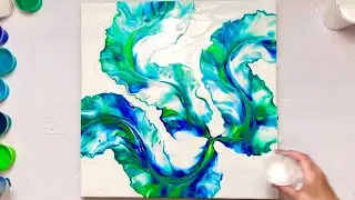 Blue and Green Acrylic Pouring Art Tutorial🌿/ Dutch Pour Painting