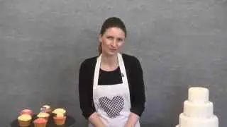 Should I use digital scales to weigh ingredients for a cake?
